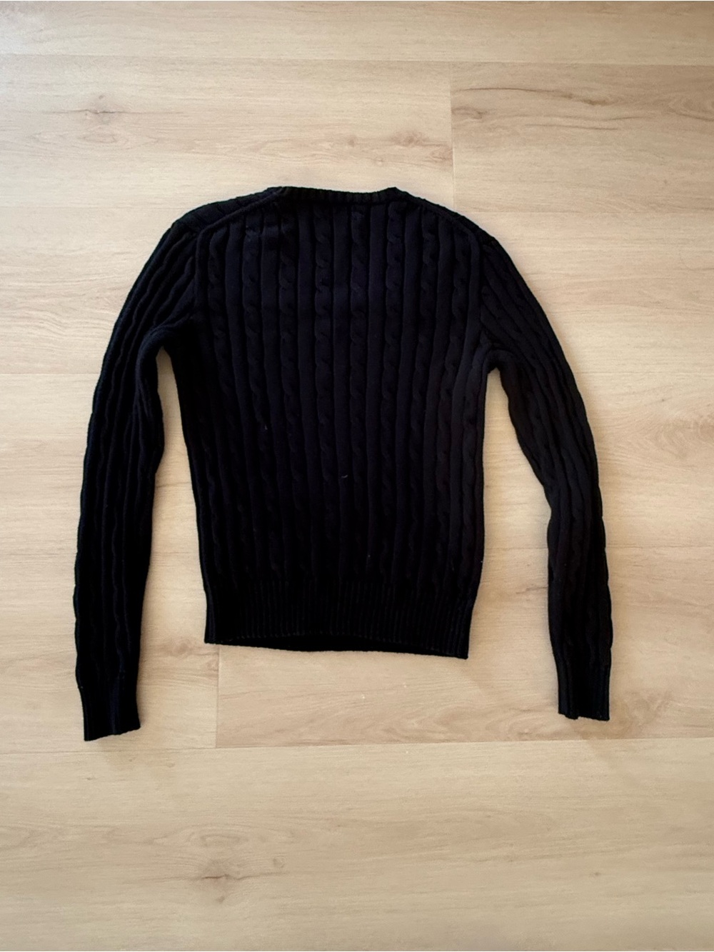 Polo Ralph Lauren Black Cable Knit V-Neck Sweater - Picture 2 of 2